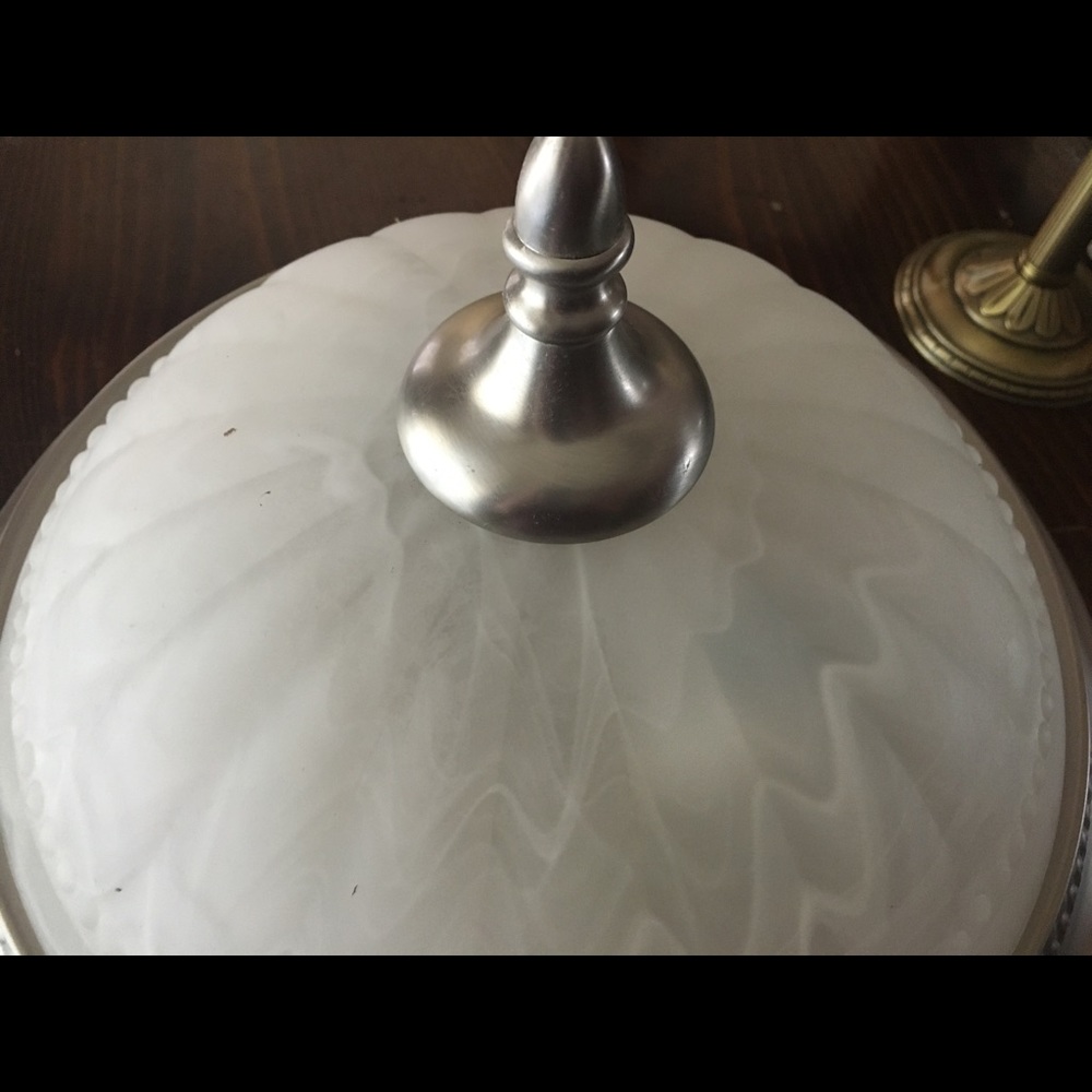 Light fixture - Picture 3 of 4